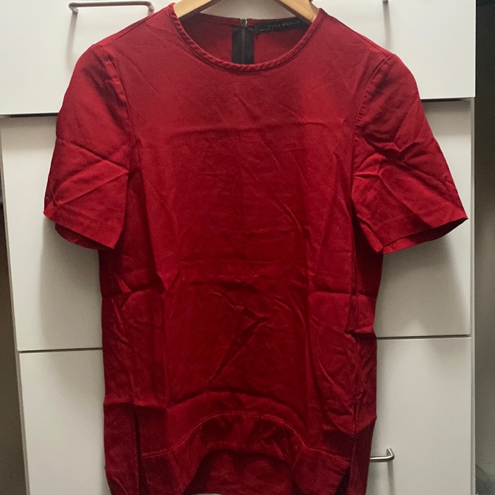 Siren 🚨 red- Zara